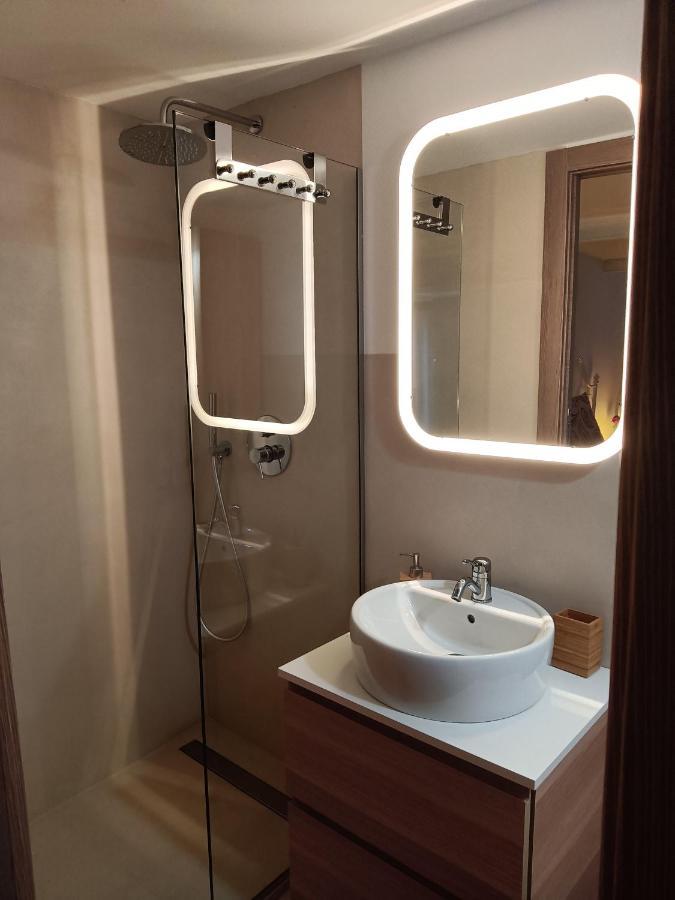 Dimora Agata 21 Hotel Остуни Екстериор снимка