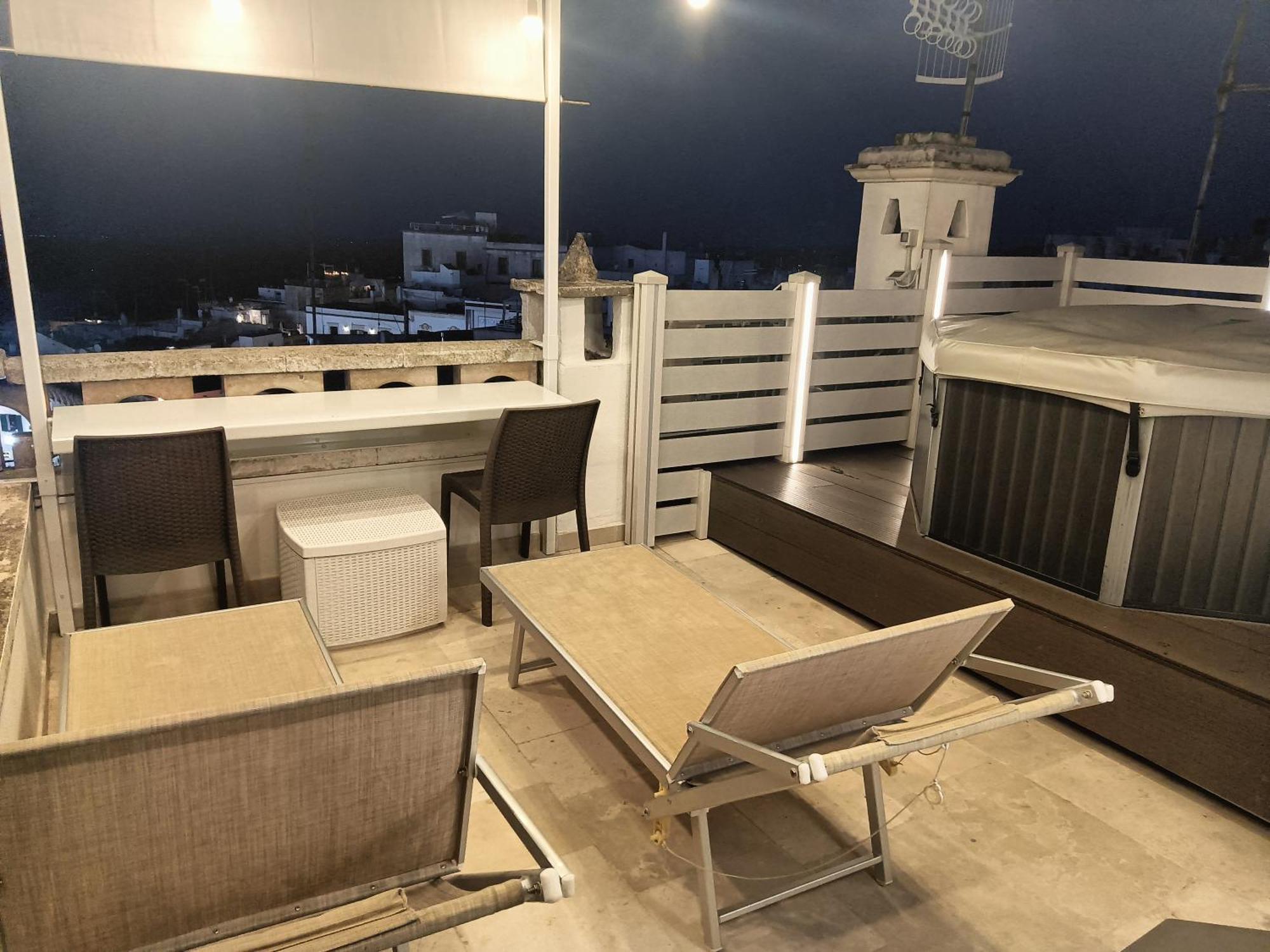 Dimora Agata 21 Hotel Остуни Екстериор снимка