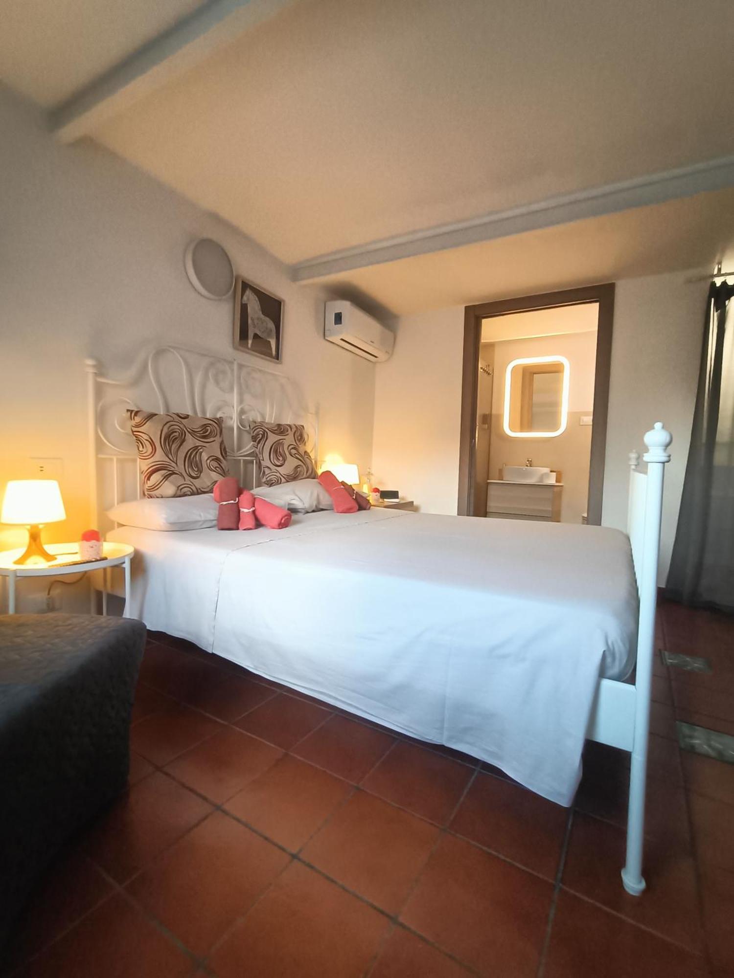 Dimora Agata 21 Hotel Остуни Екстериор снимка